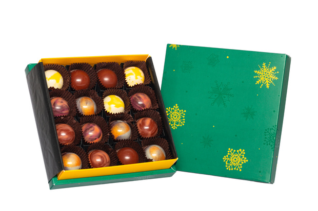 "Magia Świąt" | Zestaw pralin – 16 sztuk