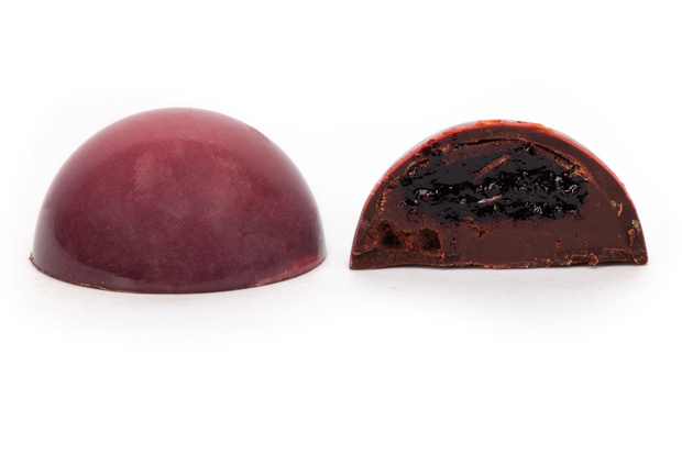 Pralinka Wiśnia-Bób Tonka